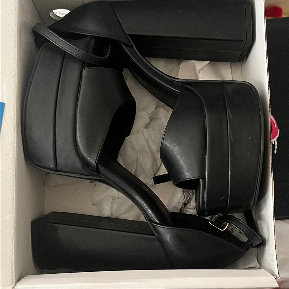 Dream Pairs Black Platform Women's Shoes